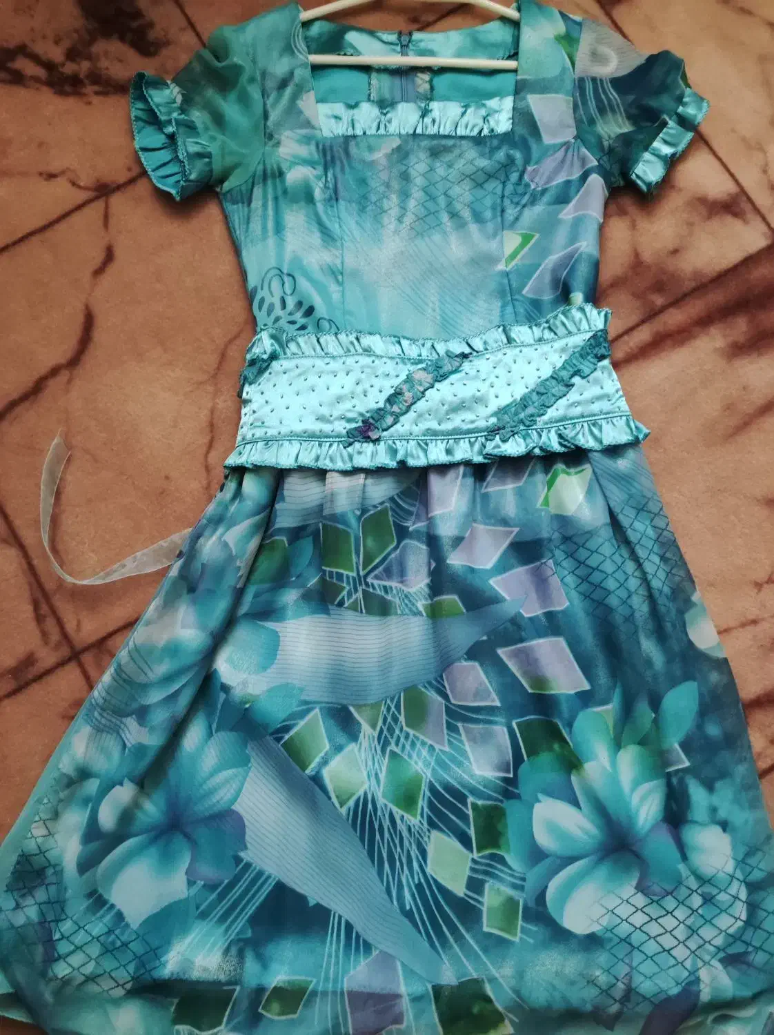 عکس مجلسی|لباس|آستانه اشرفیه, |دیوار