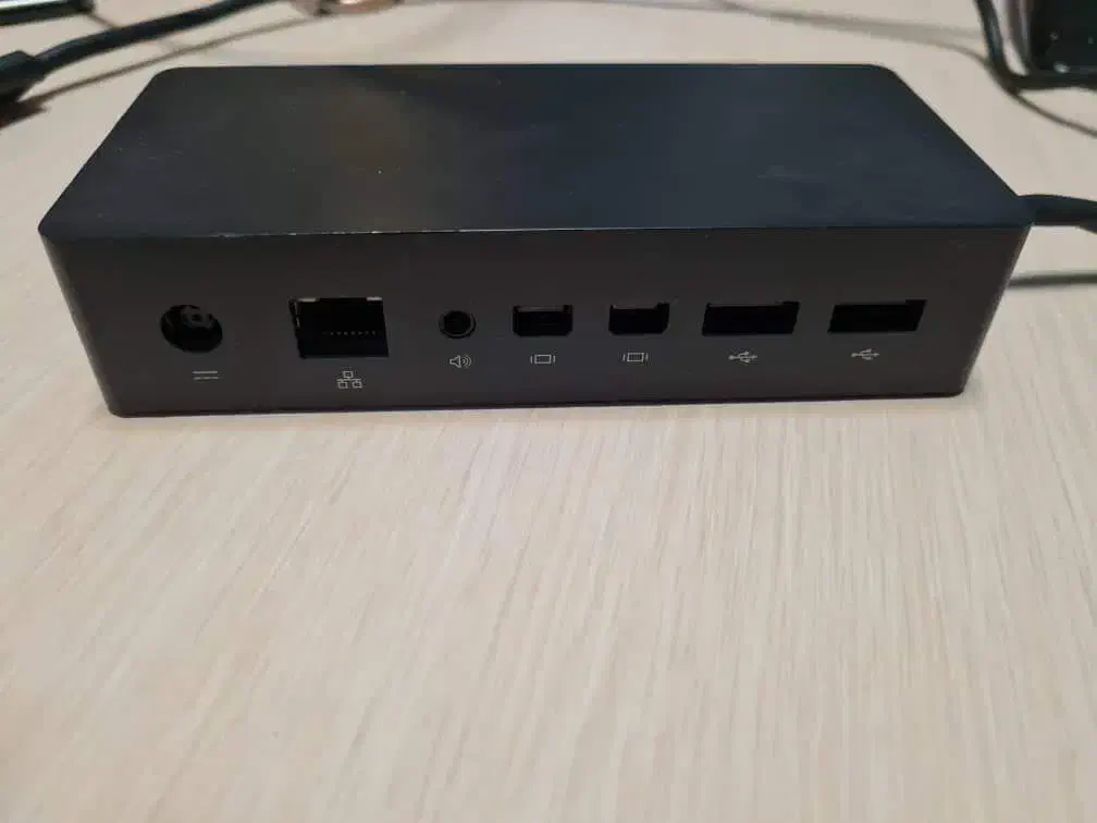 شارژ و داک سرفیس PD9 یا Surface Dock 1661|قطعات و لوازم جانبی رایانه|اراک, |دیوار