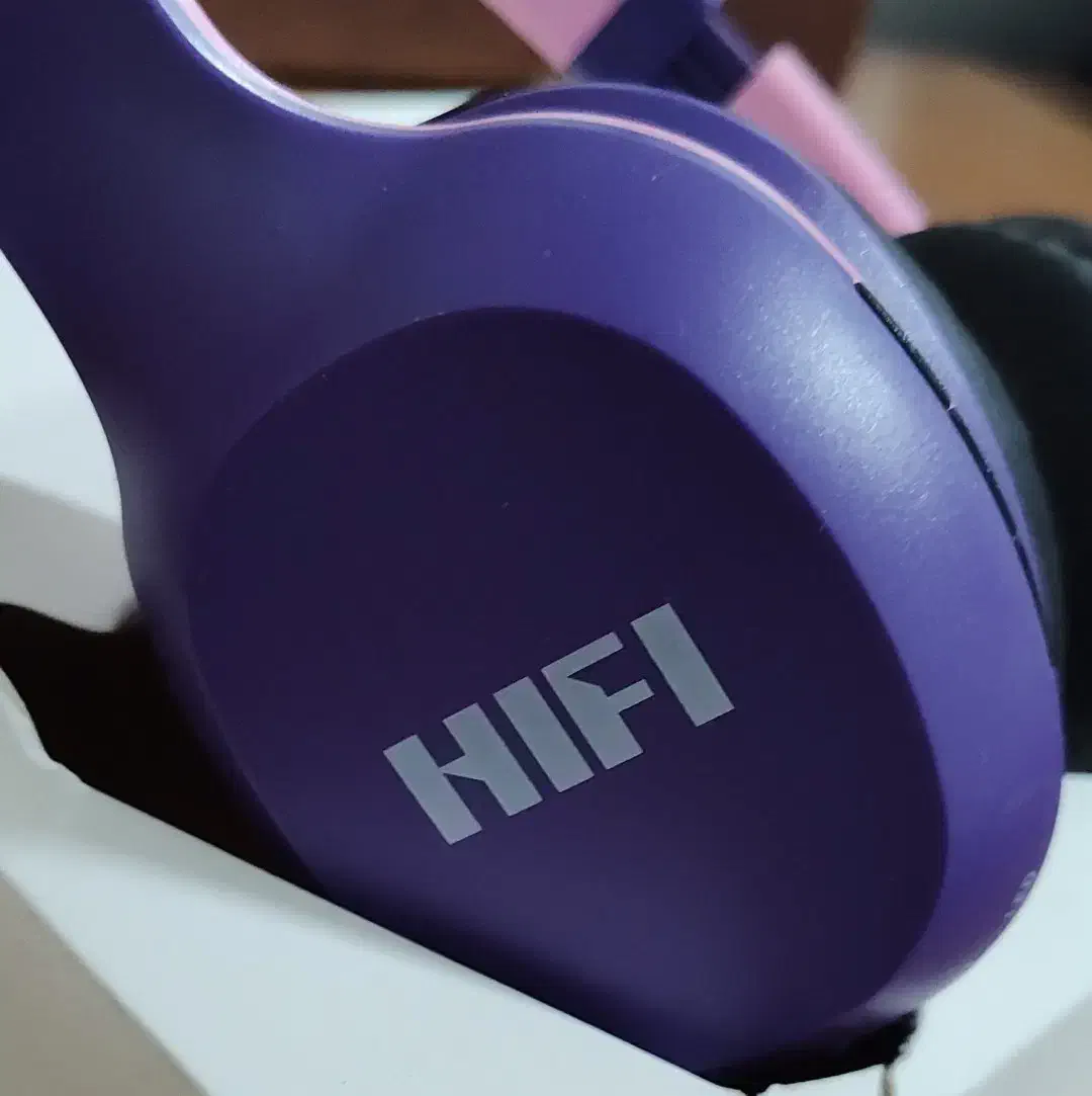 هدفون بلوتوثی نو|صوتی و تصویری|ری, شهادت|دیوار