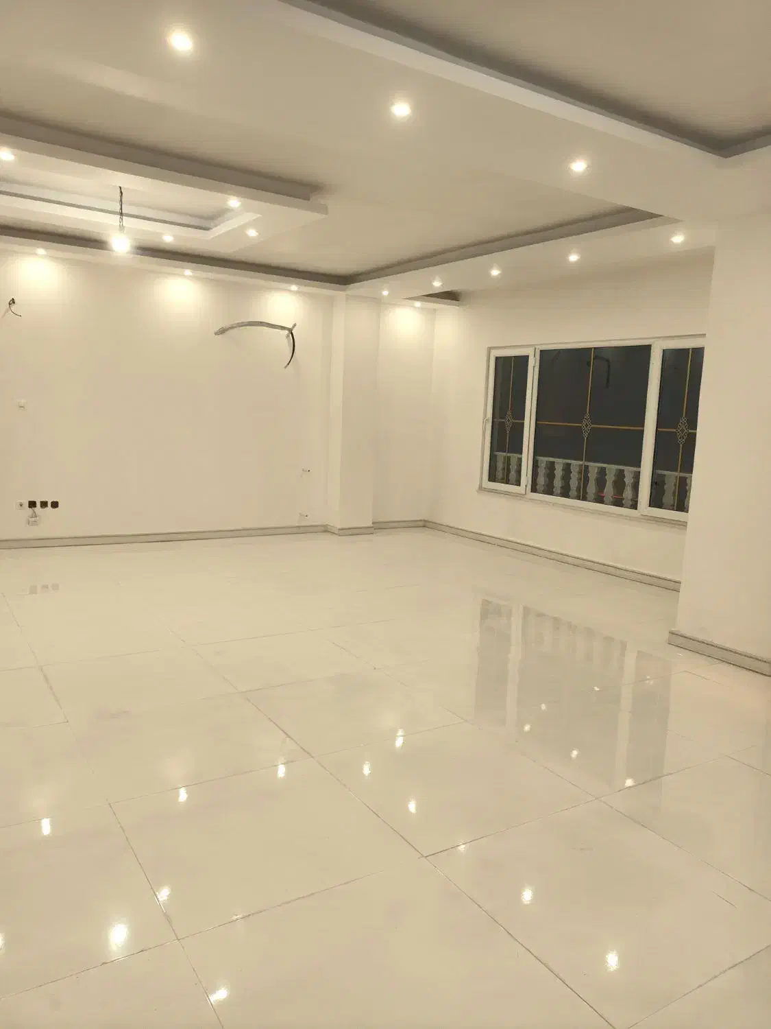 ۱۱۵ متر همراه با مغازه ۲۰ متری یخسازی نزدیک خیابان|فروش آپارتمان|رشت, یخسازی|دیوار