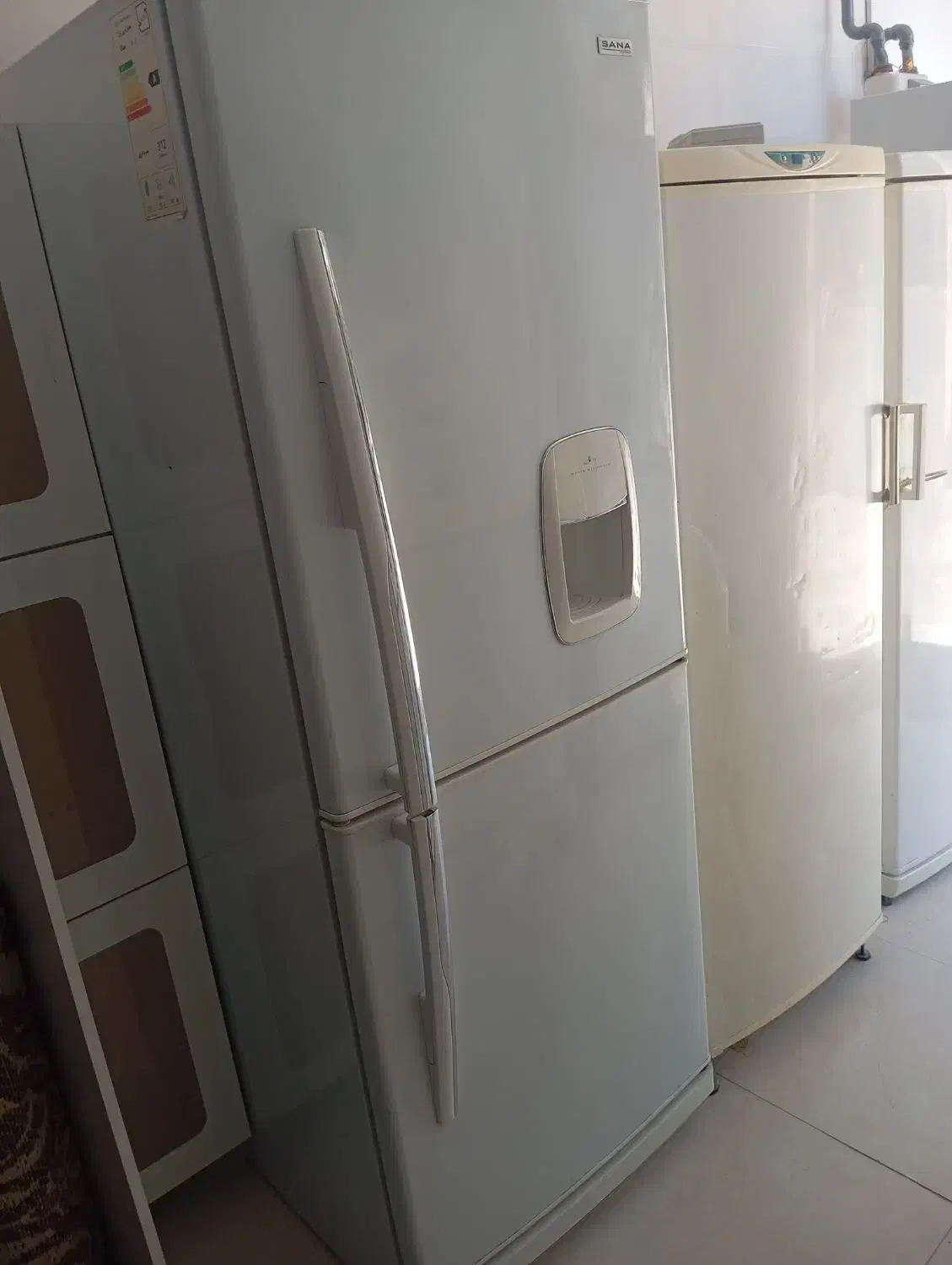 یخچال های دو درب و تک درب سالم بدون ایراد|یخچال و فریزر|مرند, |دیوار