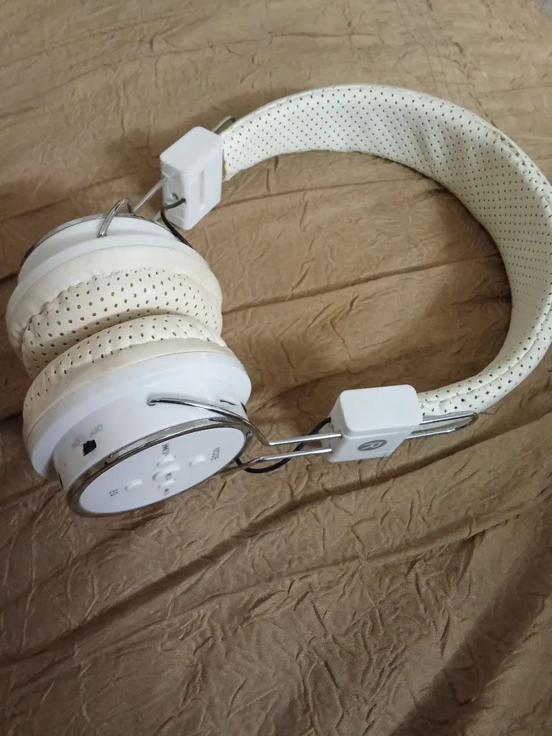 هدفونR|لوازم جانبی موبایل و تبلت|تفت, |دیوار