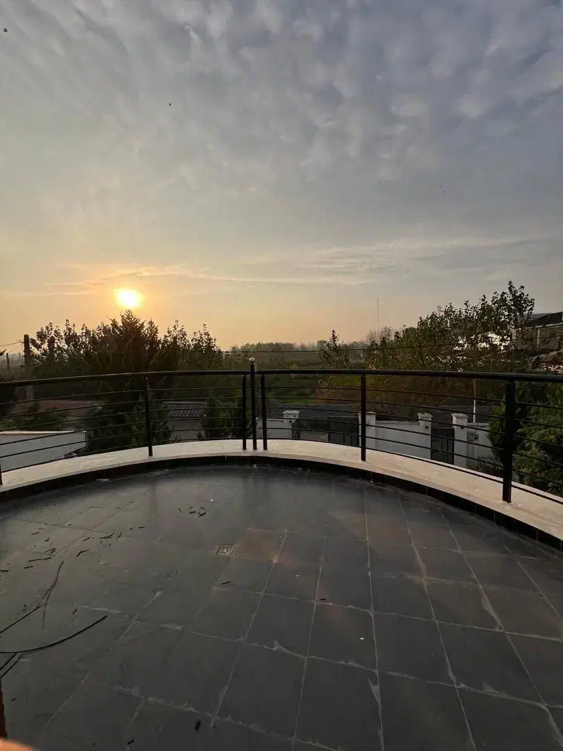 فروش فوری ویلای دوبلکس با ۳۰۰متر زمین نزدیک منطقه|فروش خانه و ویلا|بندر انزلی, گلشن|دیوار