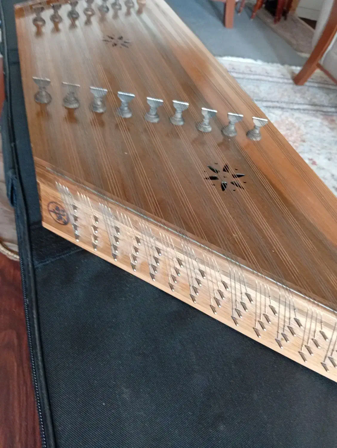 سنتور|سازهای سنتی|یزد, |دیوار