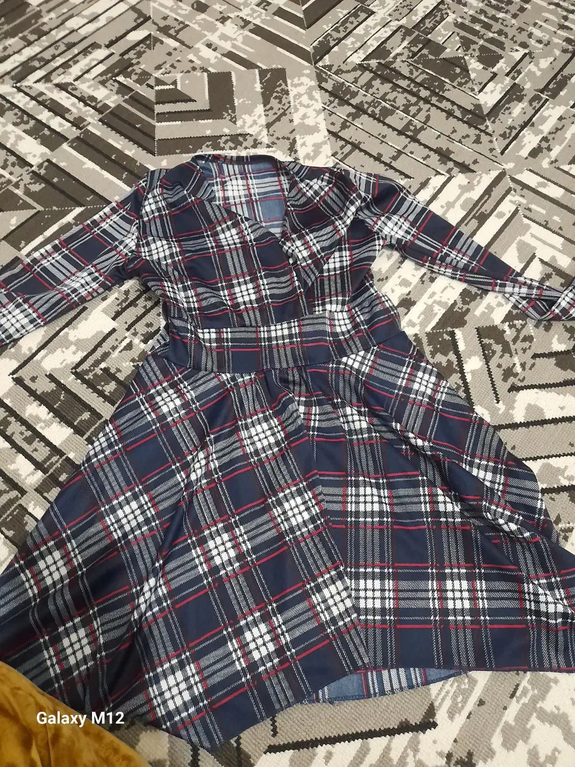 لباس درحدنو|لباس|شیروان (خراسان), |دیوار