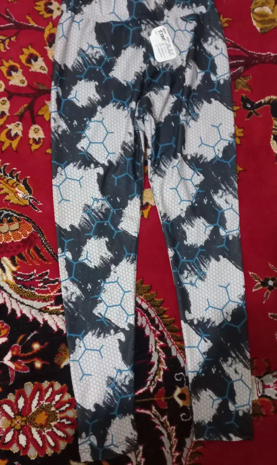 لگ ورزشی|لباس|شیروان (خراسان), |دیوار