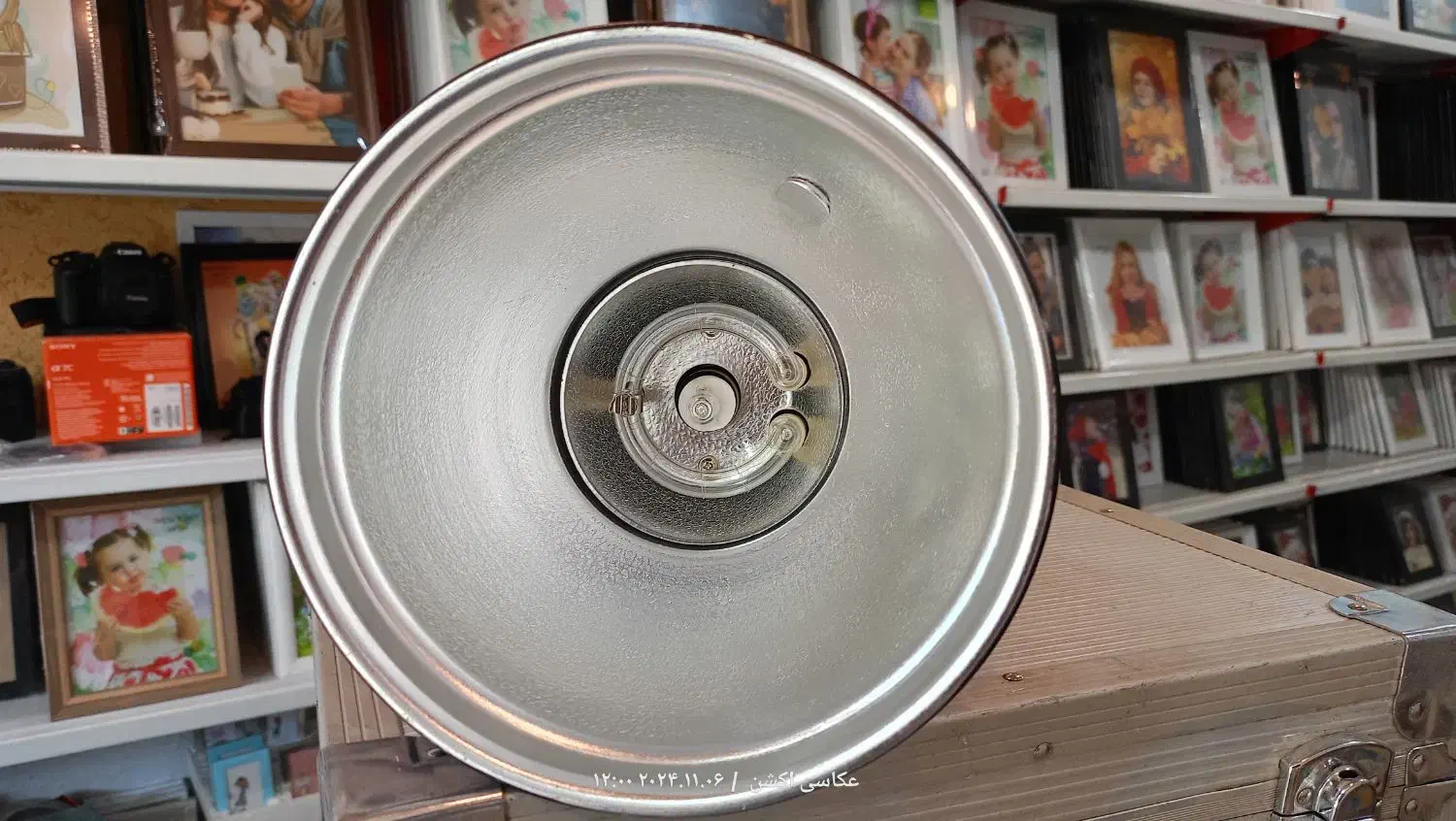 فلاش پرتابل|دوربین عکاسی و فیلمبرداری|سبزوار, امیر کبیر|دیوار