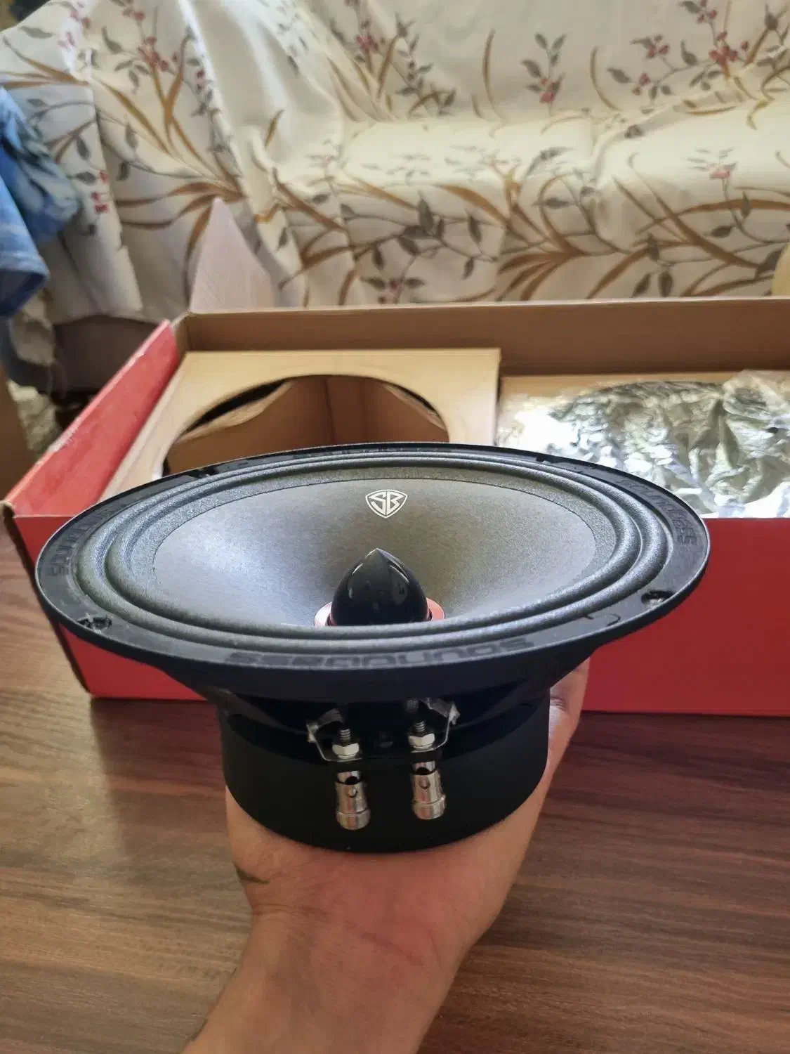 میدرنج 8 اینچ در حد نو|سیستم صوتی خانگی|دلیجان, |دیوار