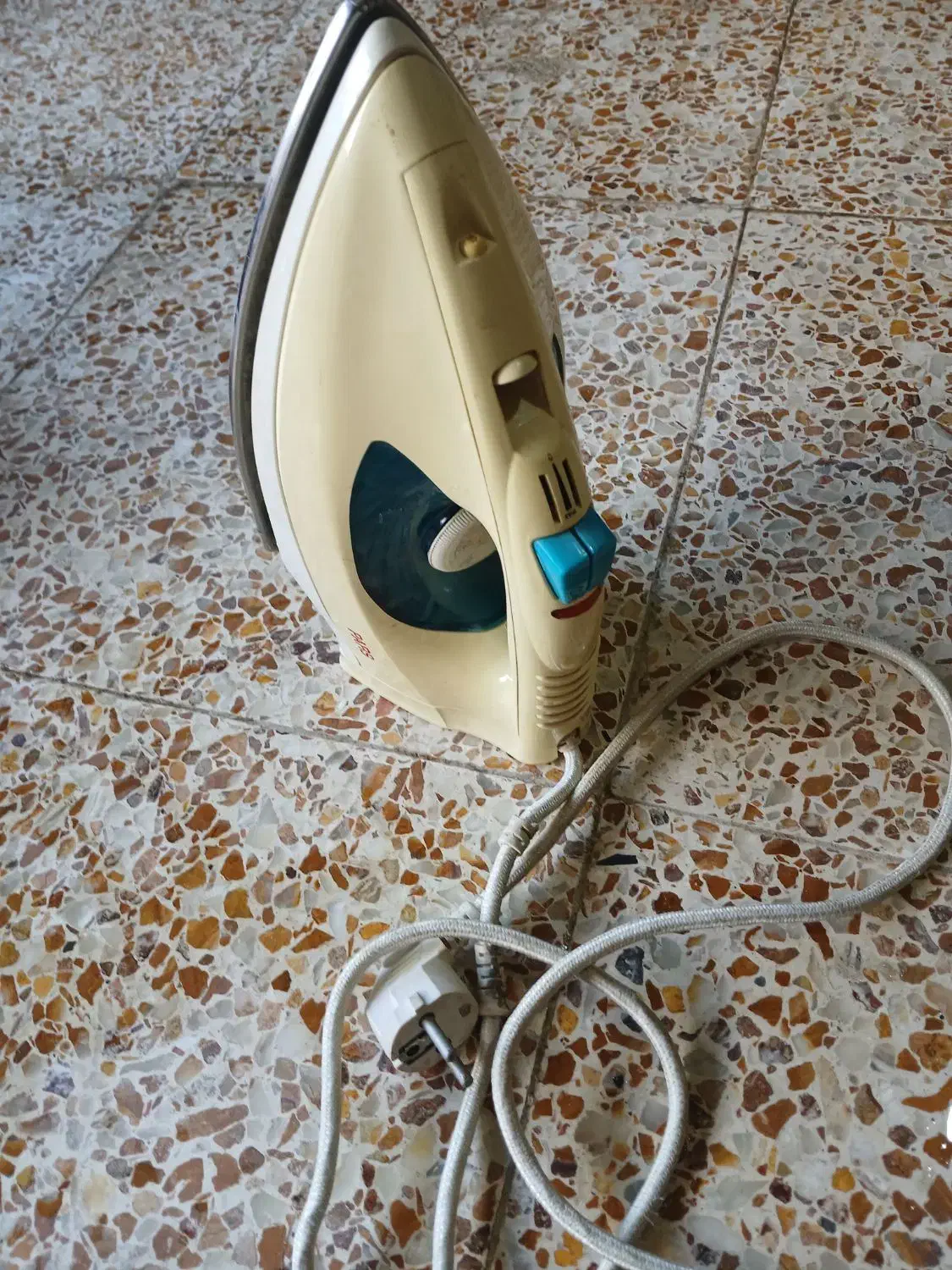 اتوبرقی|اتو و لوازم اتو|اردبیل, |دیوار