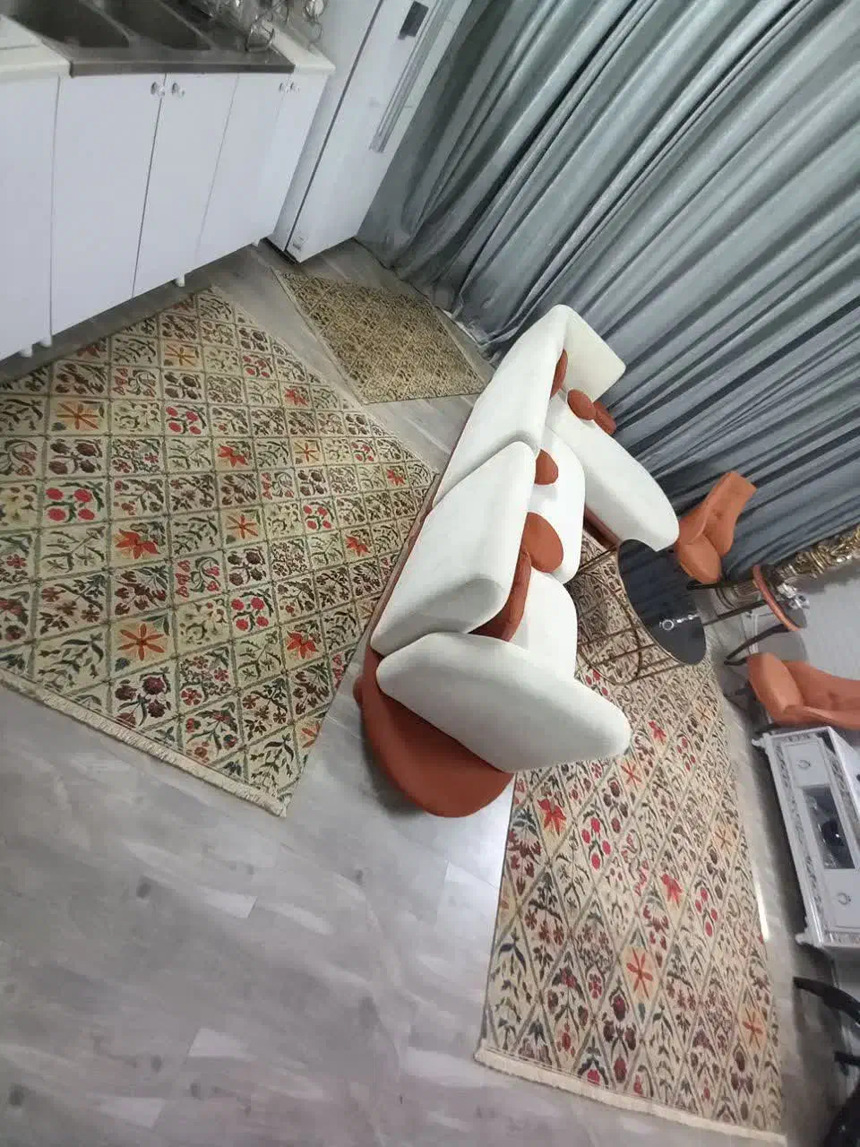 فرش گبه وگلیم فرش|گلیم، جاجیم، گبه|گلبهار, شهر جدید گلبهار|دیوار