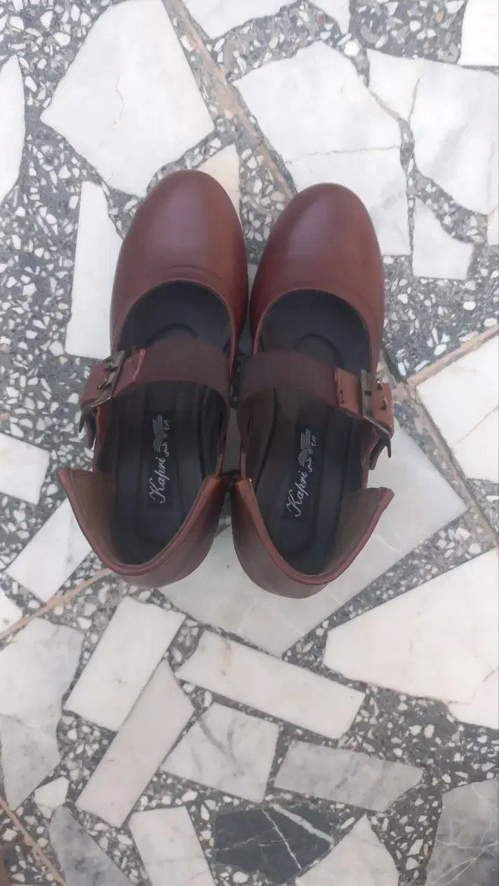 کفش چرم زنانه سایز ۳۷|کیف، کفش، کمربند|زابل, |دیوار