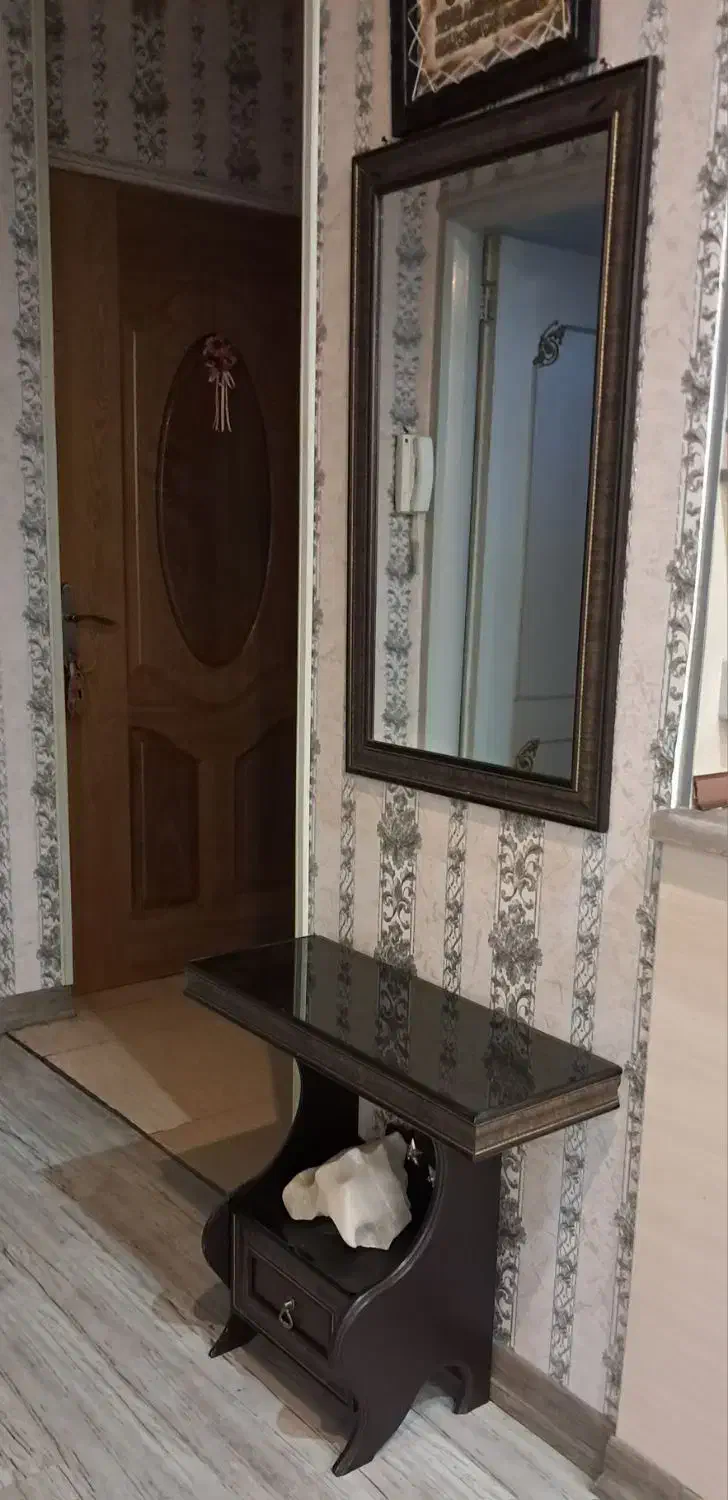 کنسول، آینه|بوفه، ویترین، کنسول|شهرکرد, |دیوار