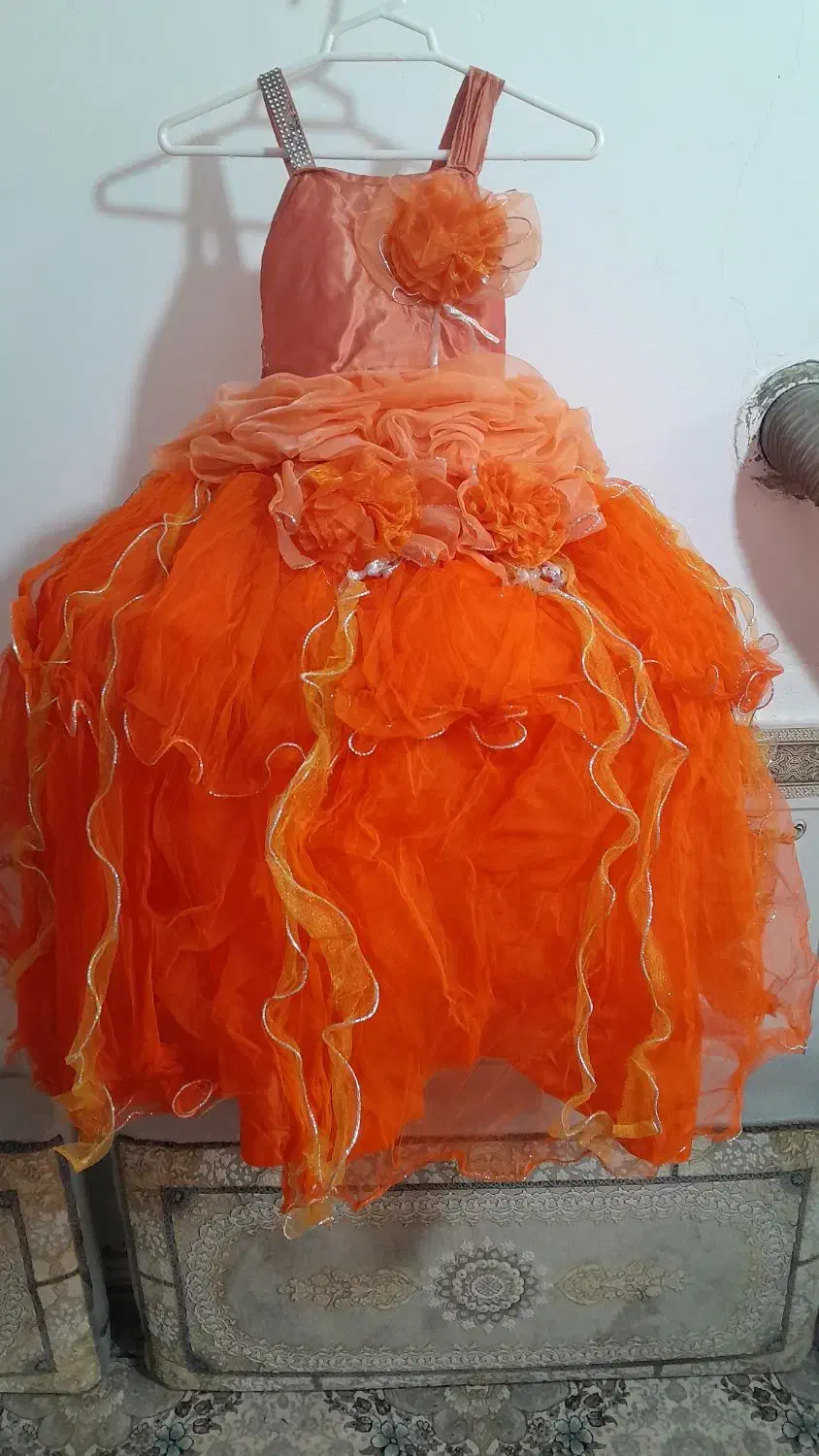 لباس عروس دخترانه درحدنو|لباس|پیشوا, |دیوار