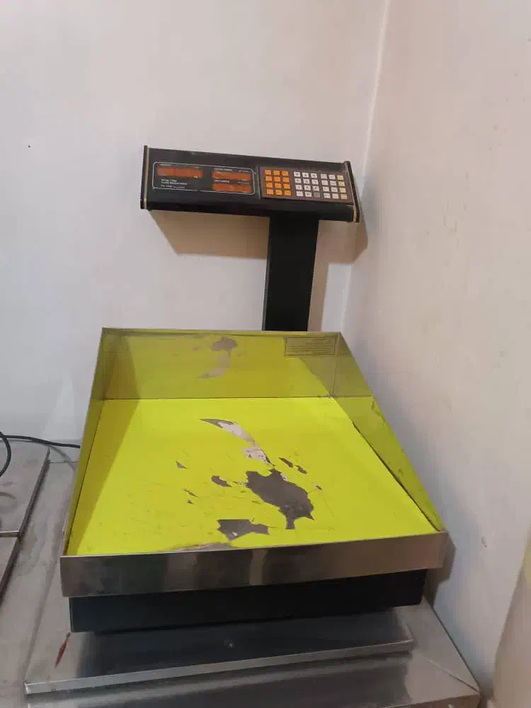 ترازو|فروشگاه و مغازه|شیراز, ماه فیروزان|دیوار