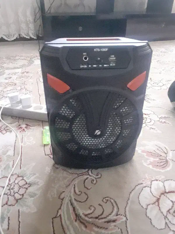 اسپیکر بلوتوثی|پخش‌کننده همراه|ملایر, |دیوار