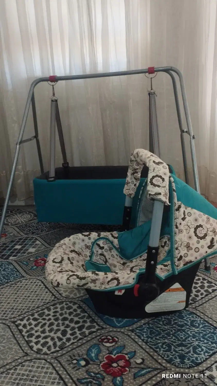 گهواره و کریر نوزاد|اسباب و اثاث بچه|رومشکان, |دیوار