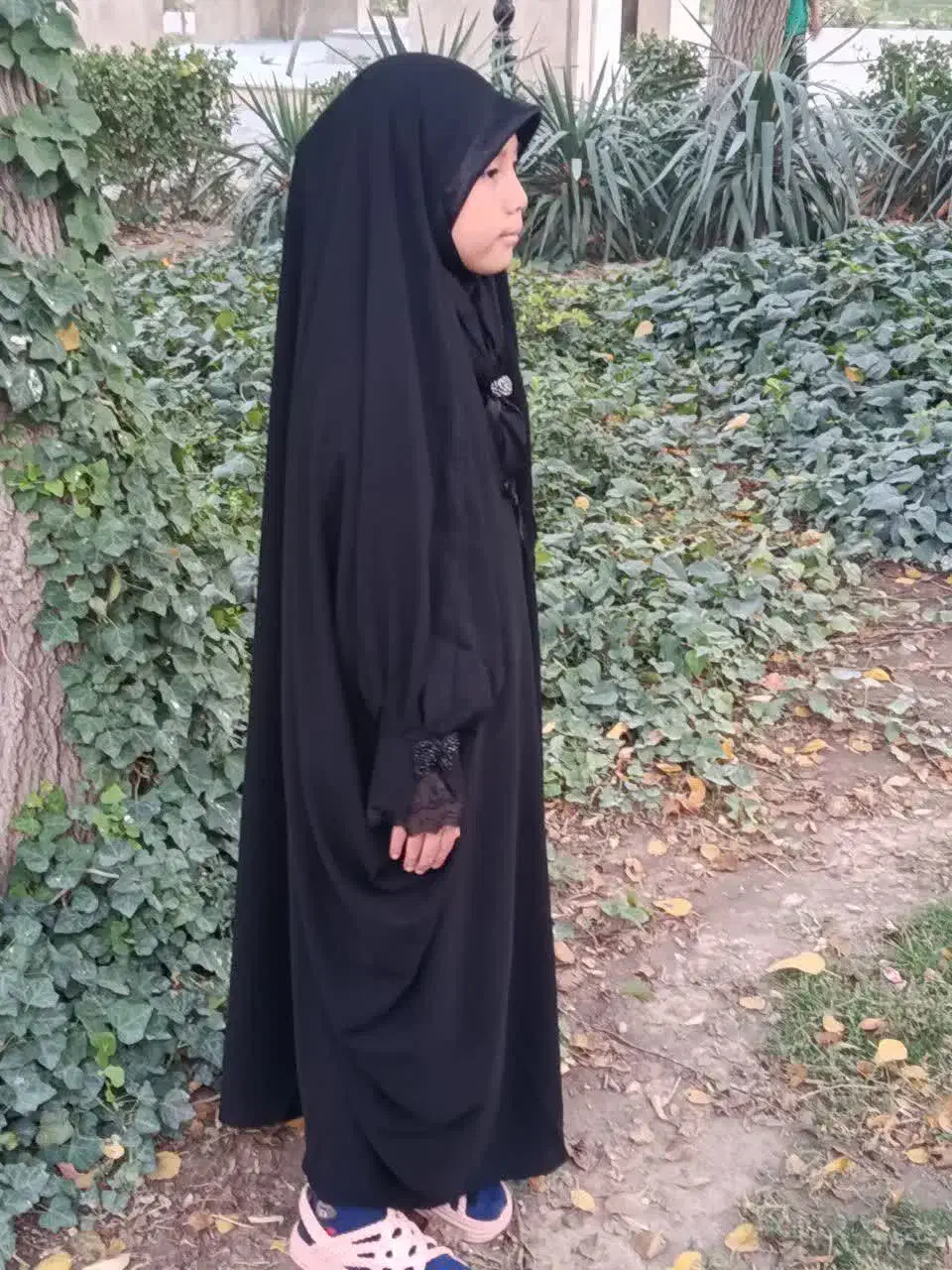 چادر جده دخترانه|لباس|مشهد, امیر المومنین|دیوار