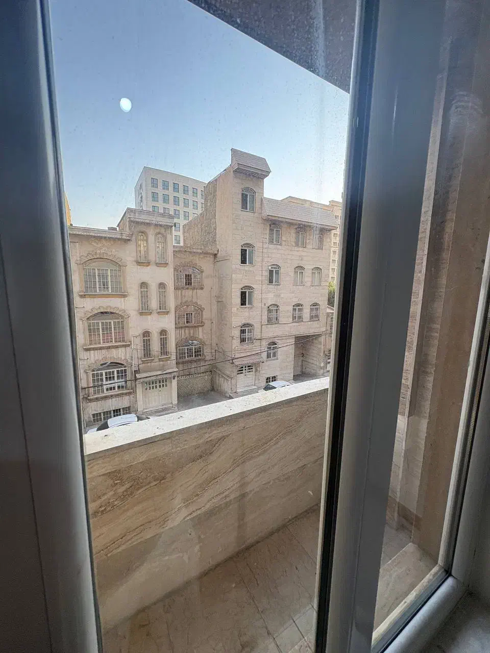 ۱۱۹ پونک دو‌خواب همیلا تک واحدی