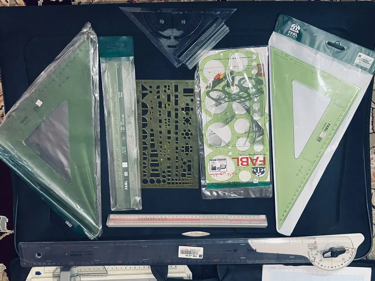 کلیه لوازم نقشه کشی و معماری هنرستان و دانشگاه|لوازم التحریر|ری, علایین|دیوار