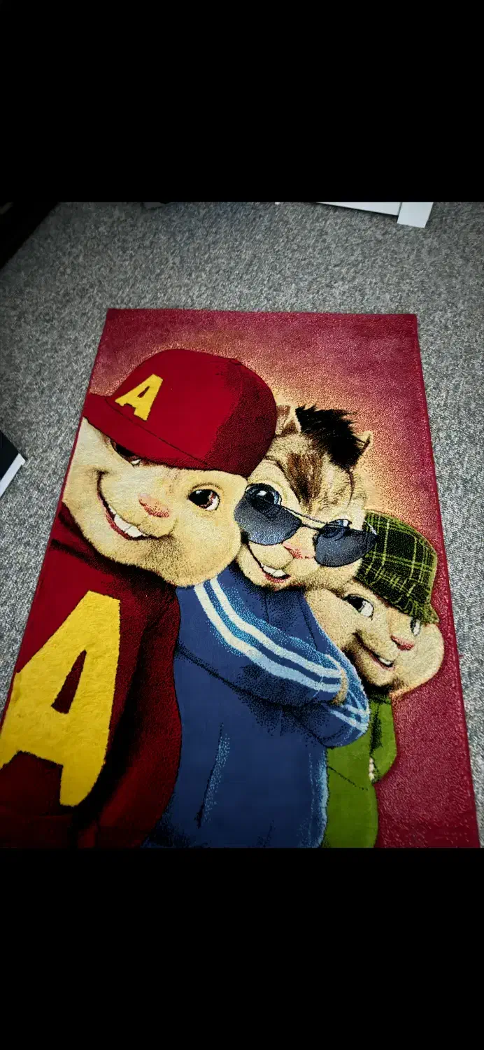 دو عدد قالیچه بچگانه|فرش|آبادان, |دیوار