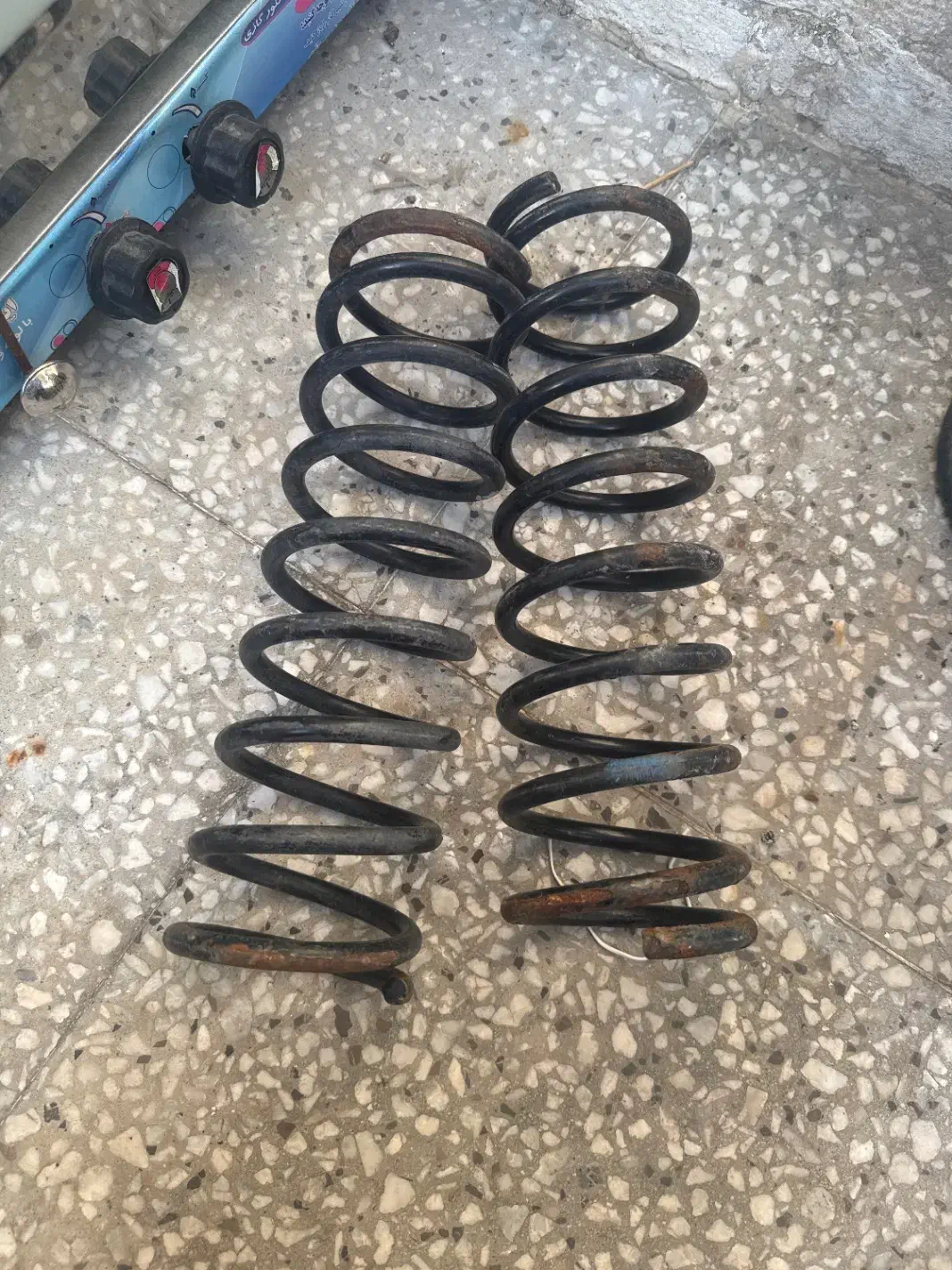 فنر پژو فابریک.پرایدفابریک.فنر پرایدی سر لاستیک|قطعات یدکی و لوازم جانبی|شیراز, شهرک رضوان|دیوار