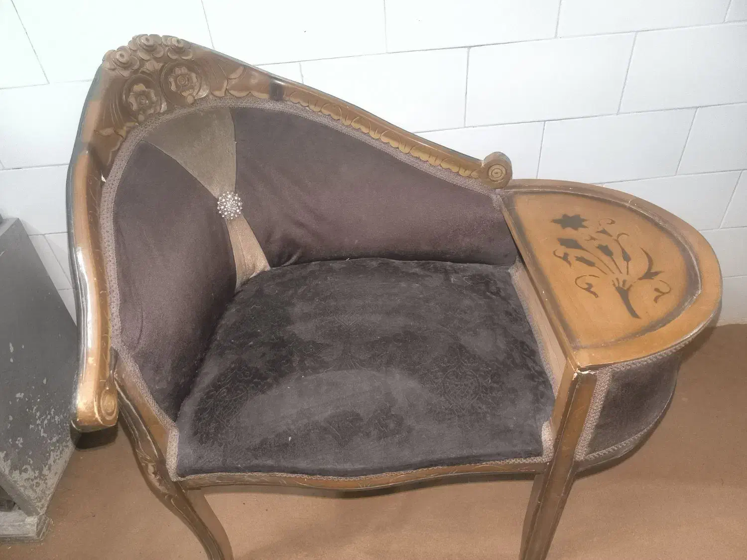 صندلی تلفن|میز تلفن|اصفهان, بهارانچی|دیوار