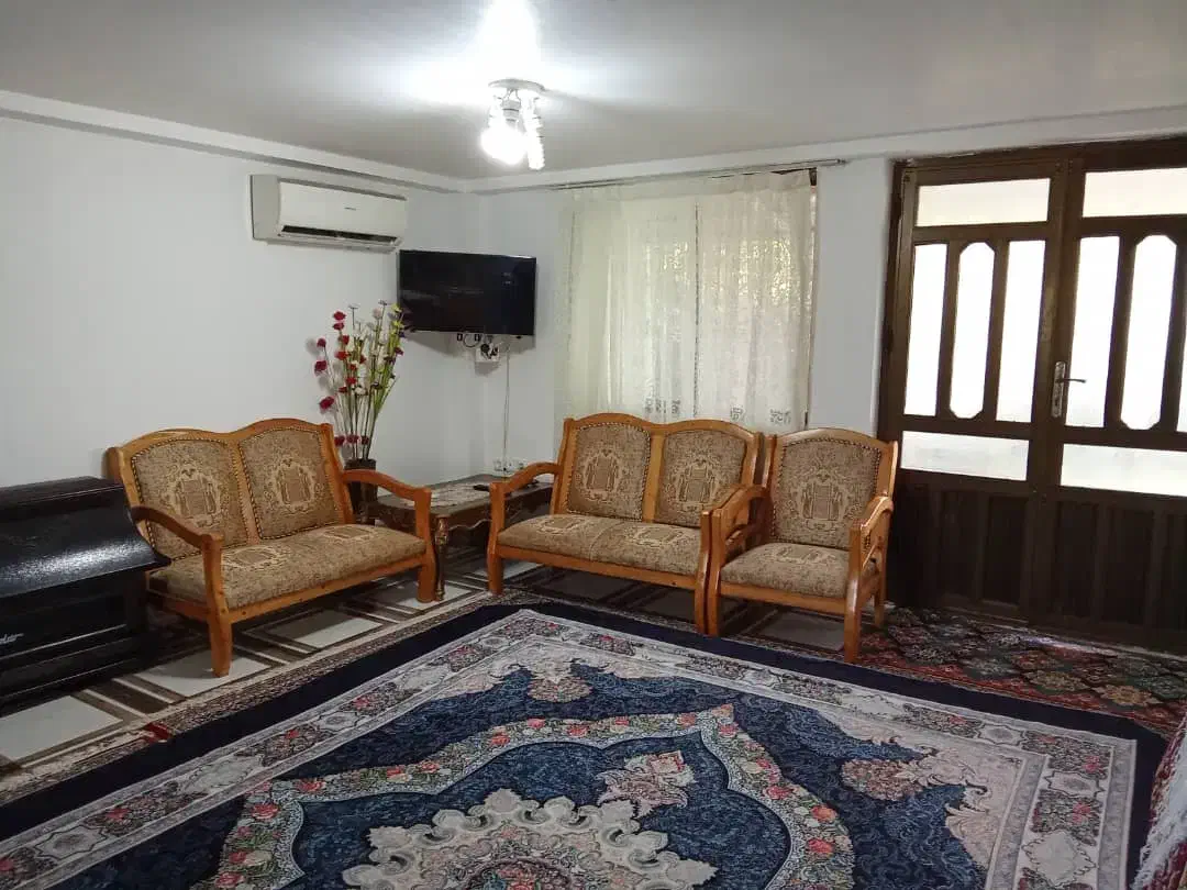 محیطی آرام و دلنشین نزدیک به کوه و جنگل و دریا|اجارهٔ کوتاه‌مدت آپارتمان و سوئیت|کلاچای, |دیوار