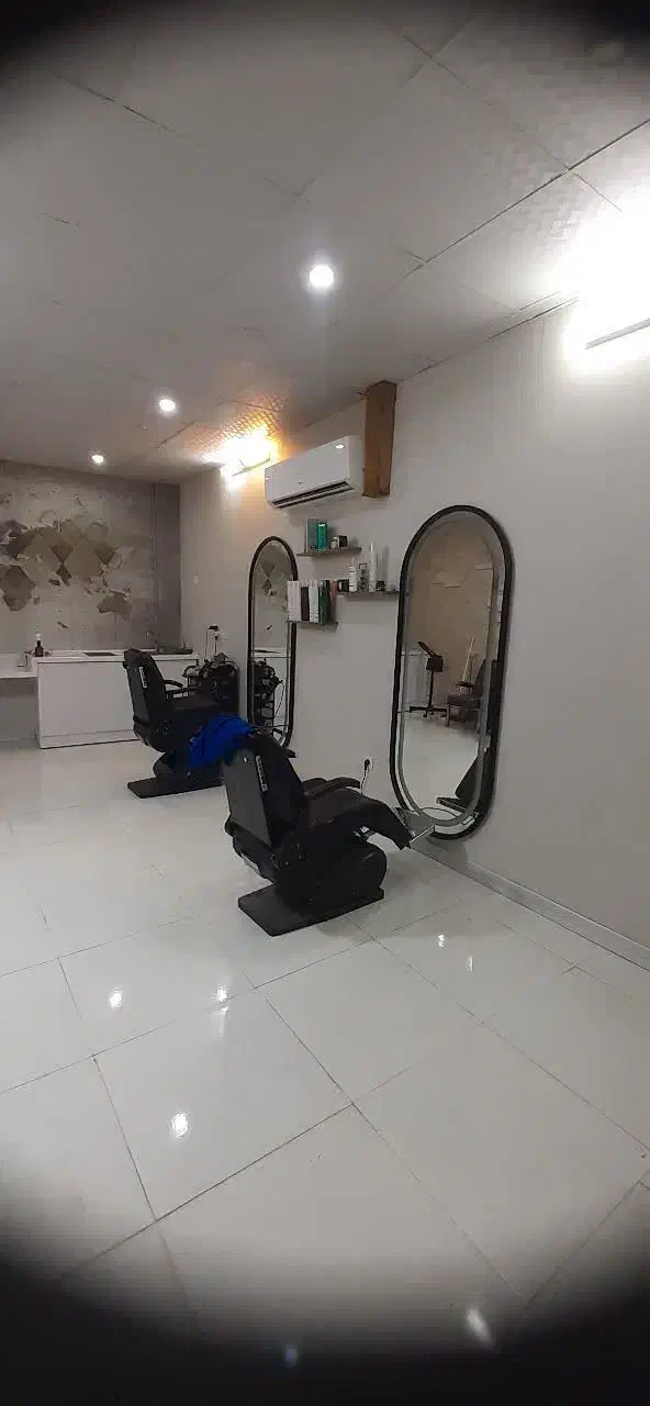 فروش آیینه دیواری دکور آرایشگاه|آرایشگاه و سالن‌های زیبایی|اردکان, |دیوار