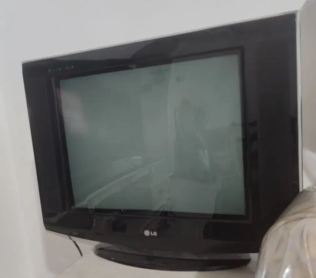 تلویزیون|تلویزیون و پروژکتور|خمین, |دیوار