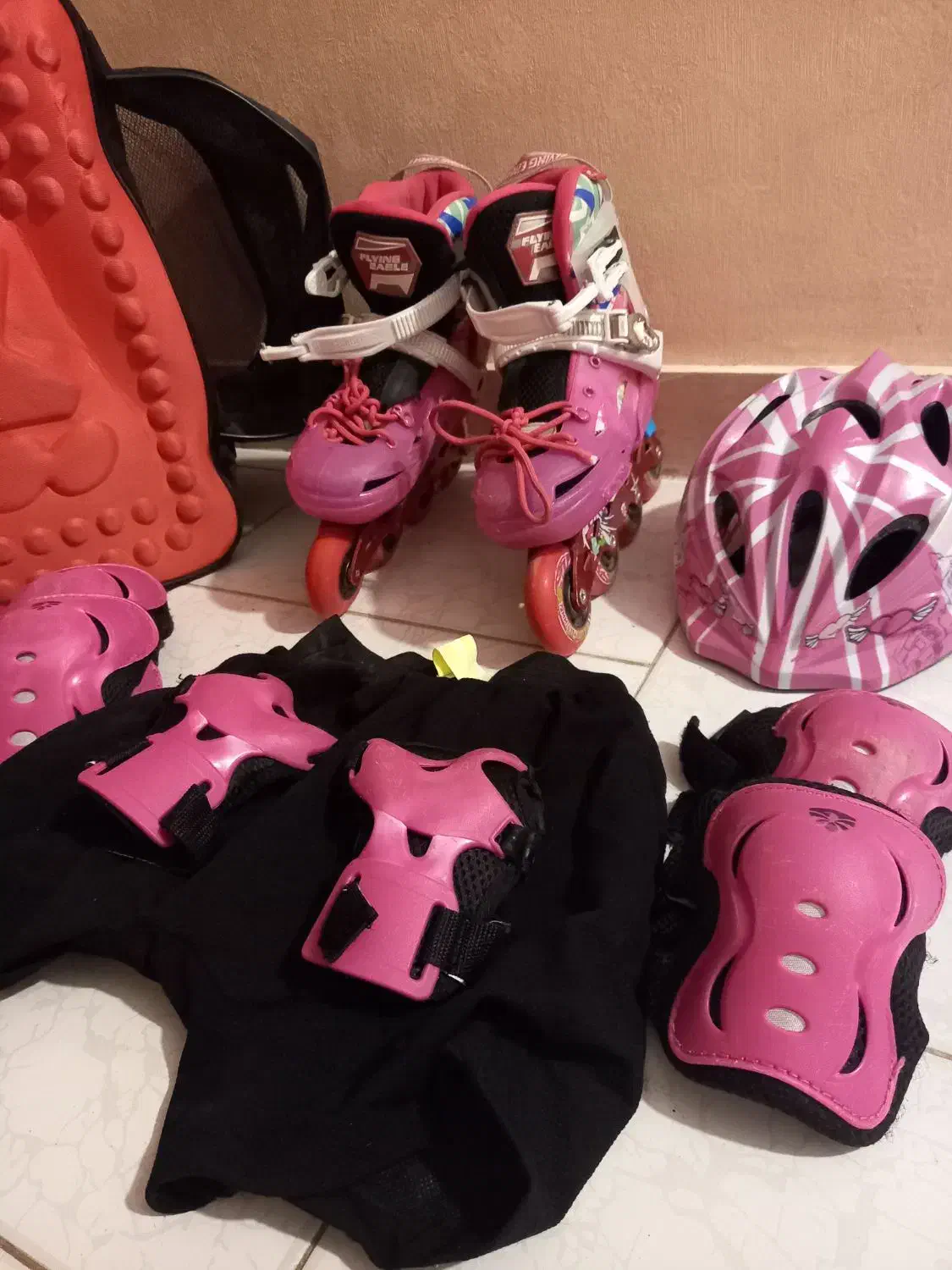 اسکیت فلایینگ ایگل|دوچرخه، اسکیت، اسکوتر|کرج, شهرک فهمیده|دیوار