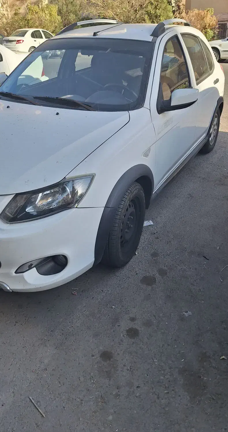 کوییک ۱۴۰۰ معاوضه با لندمارک/ جک j5 اتومات|خودرو سواری و وانت|پرند, فاز ۵|دیوار