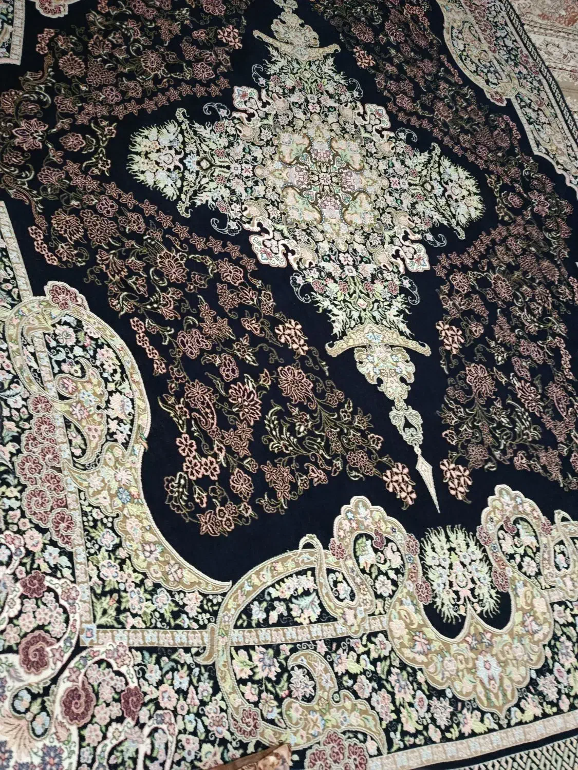 روفرشی کاملا سالم و تقریبا نو ،جنس محکم و ضخیم|روفرشی|قم, نیروگاه|دیوار