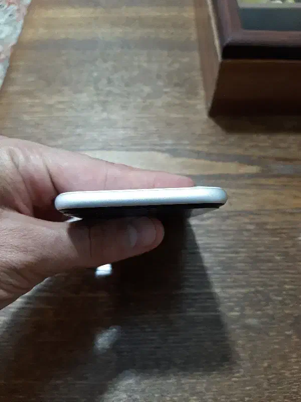 آیفون se2020|موبایل|کرمانشاه, |دیوار