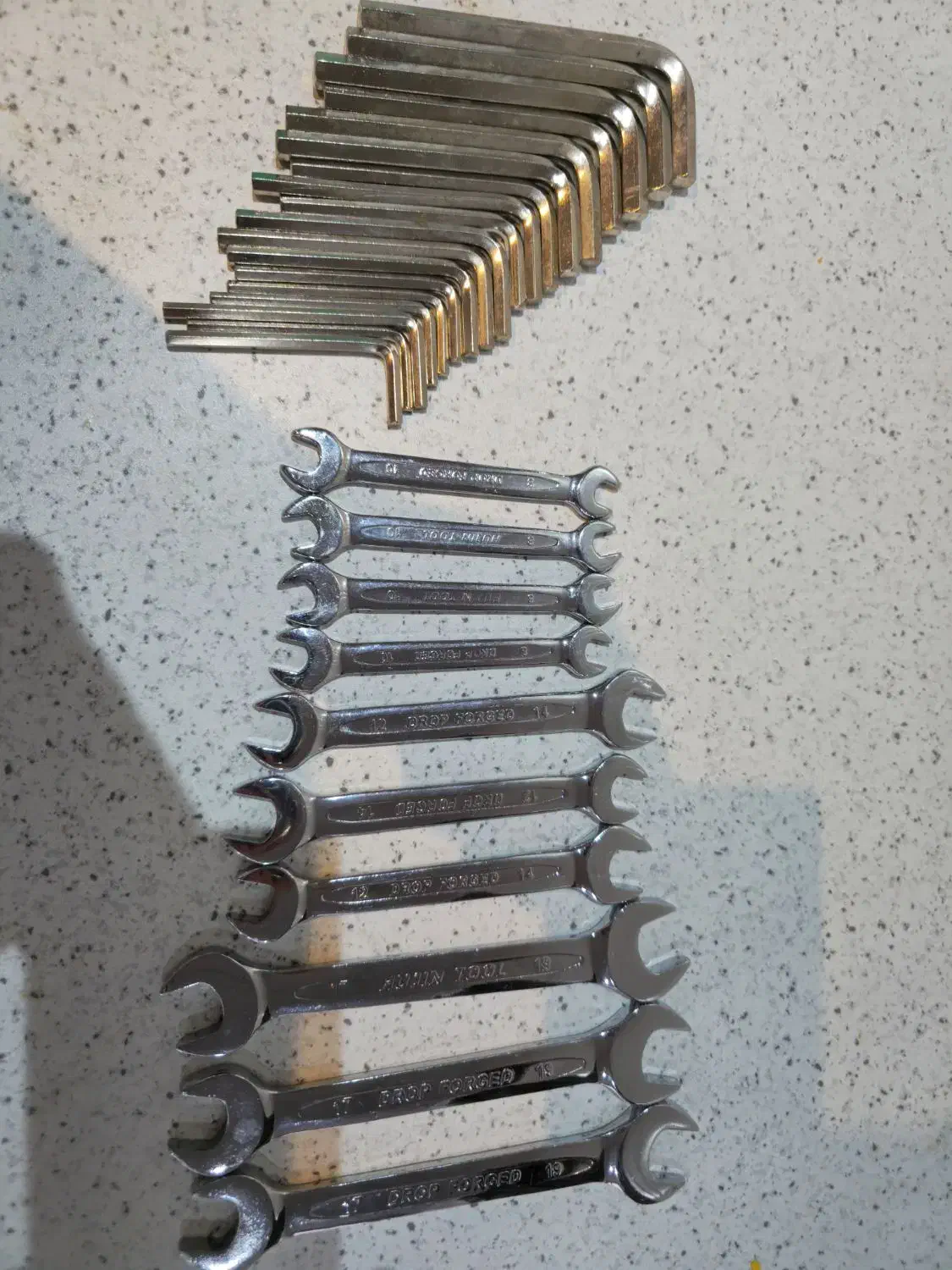 آچار و آچار آلن|ابزارآلات|قم, دورشهر|دیوار