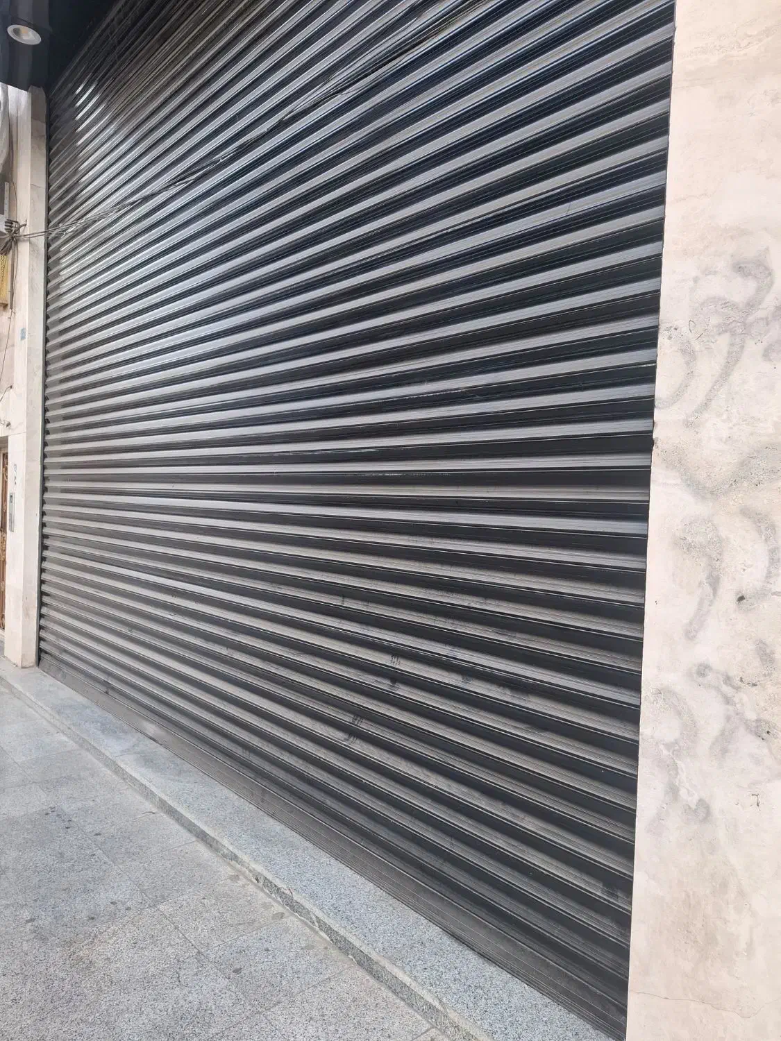 فروش مغازه ۸۰ متری در چمران دهنه بالای ۱۵ متر|فروش مغازه و غرفه|اهواز, کیانپارس |دیوار