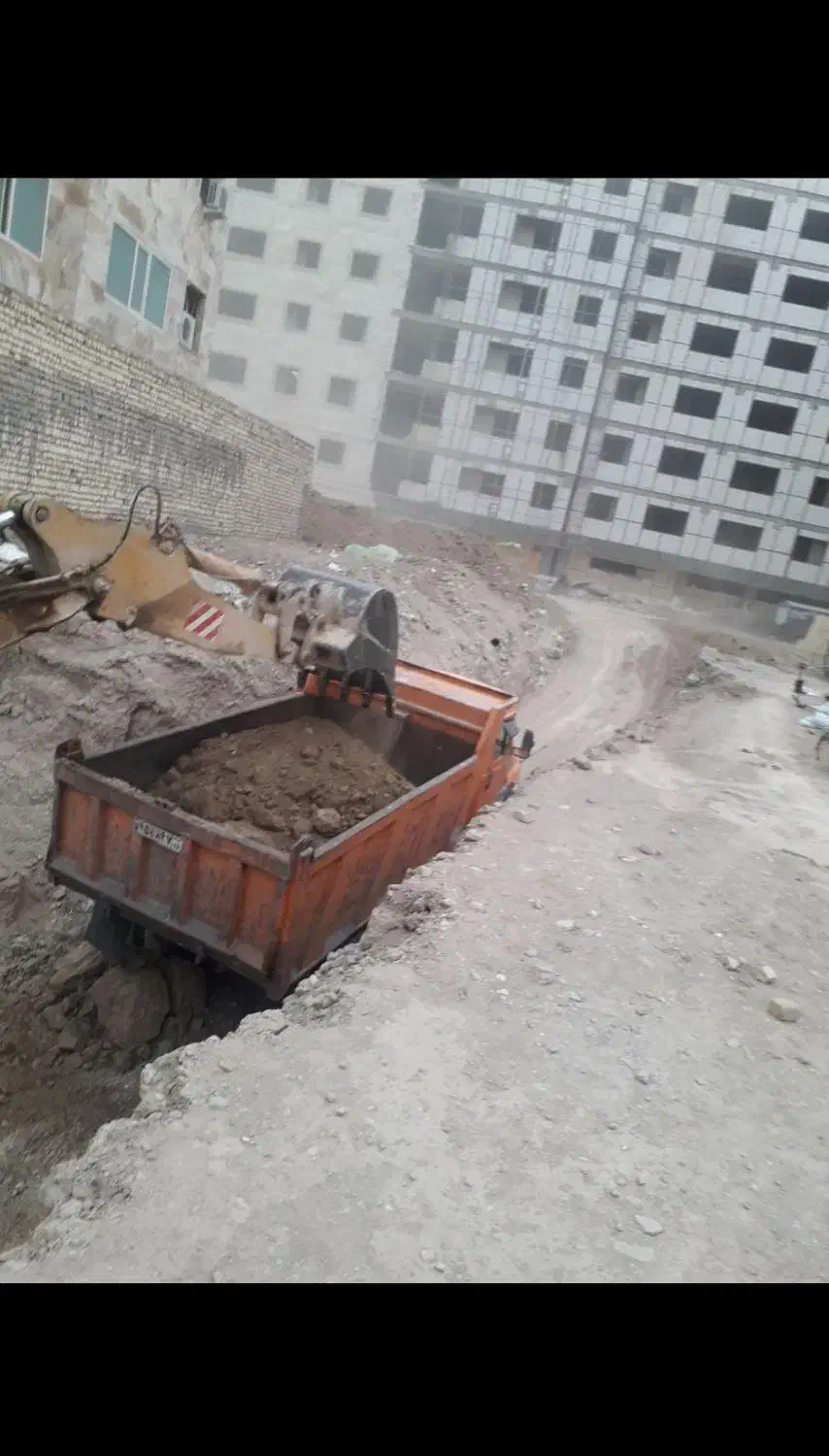 به یک راننده پایه یک نیازمندیم|استخدام حمل و نقل|قم, هنرستان|دیوار