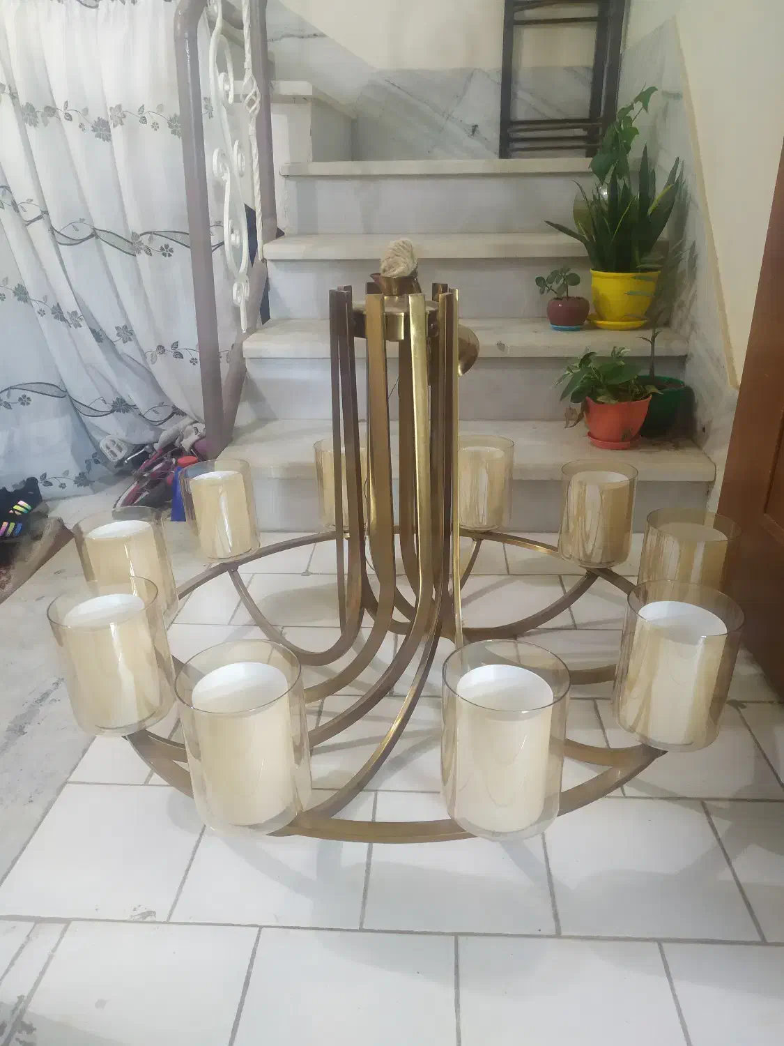 لوستر 10 شاخه نو|لوستر و چراغ آویز|شاهین‌شهر, شهرک گلدیس|دیوار