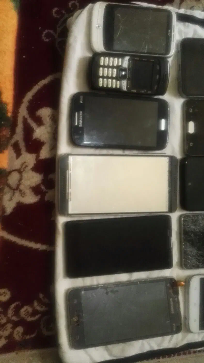 فروش تعدادی گوشی نیازمند تعمیر|موبایل|تهران, افسریه جنوبی|دیوار