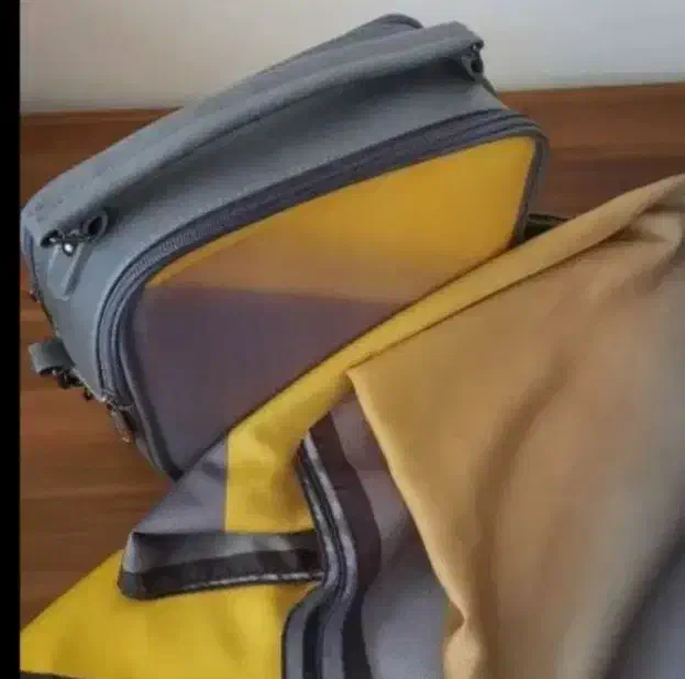 ست کیف و روسری درحد نو|کیف، کفش، کمربند|سبزوار, شهرک اندیشه|دیوار