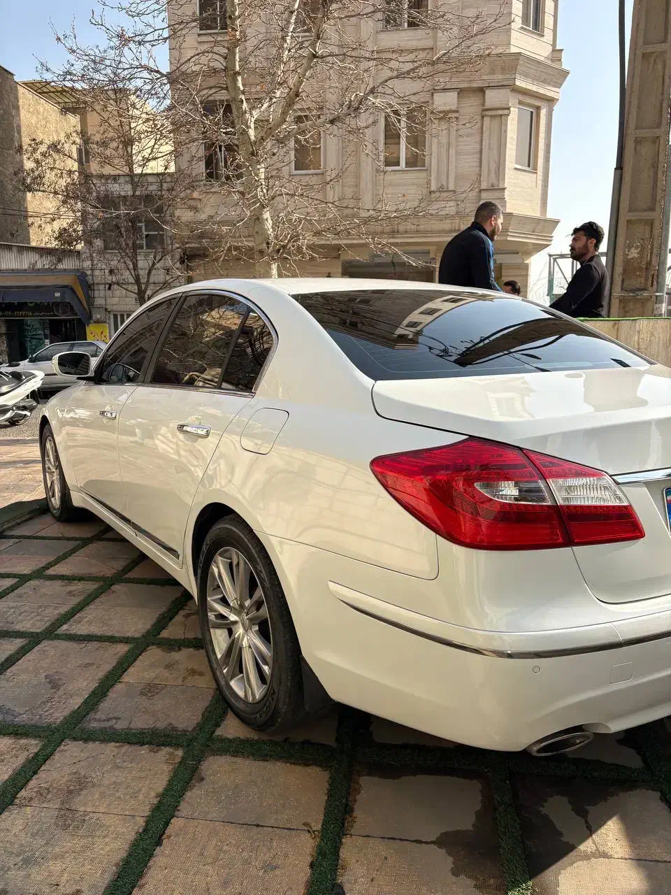 جنسیس 2011|خودرو سواری و وانت|تهران, سعادت‌آباد|دیوار