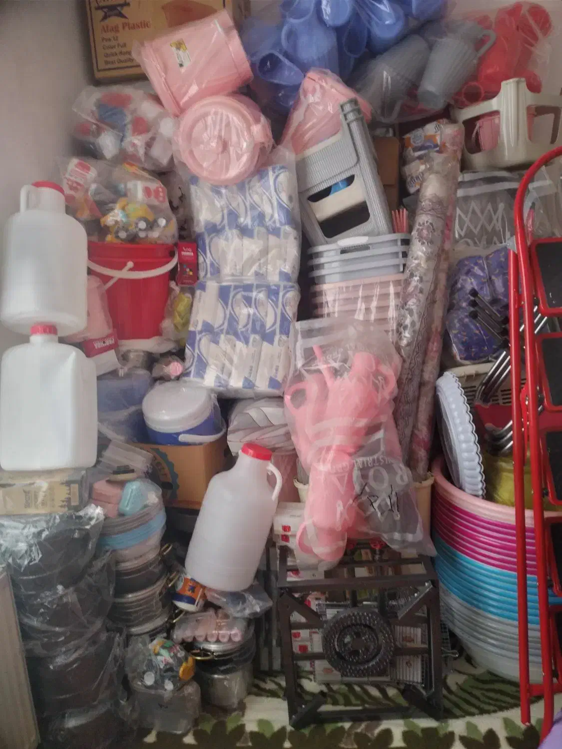 پلاستیک عمده جمعی|ظروف نگهدارنده، پلاستیکی، یکبارمصرف|اردبیل, |دیوار