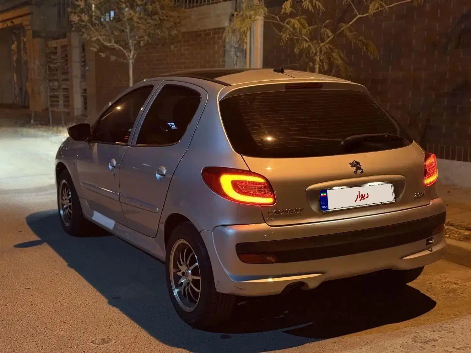 پژو۲۰۷ پانوراما|خودرو سواری و وانت|مشهد, جانباز|دیوار