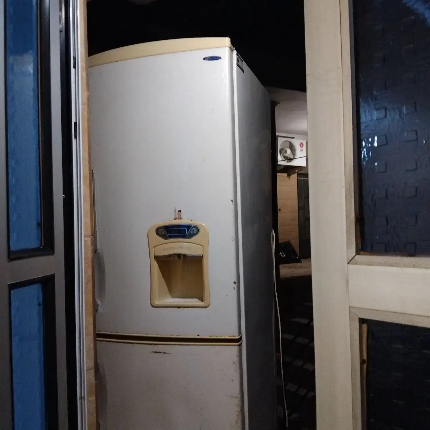 یخچال فریزر دودرب بالا یخچال پایین فریزر|یخچال و فریزر|گرگان, |دیوار