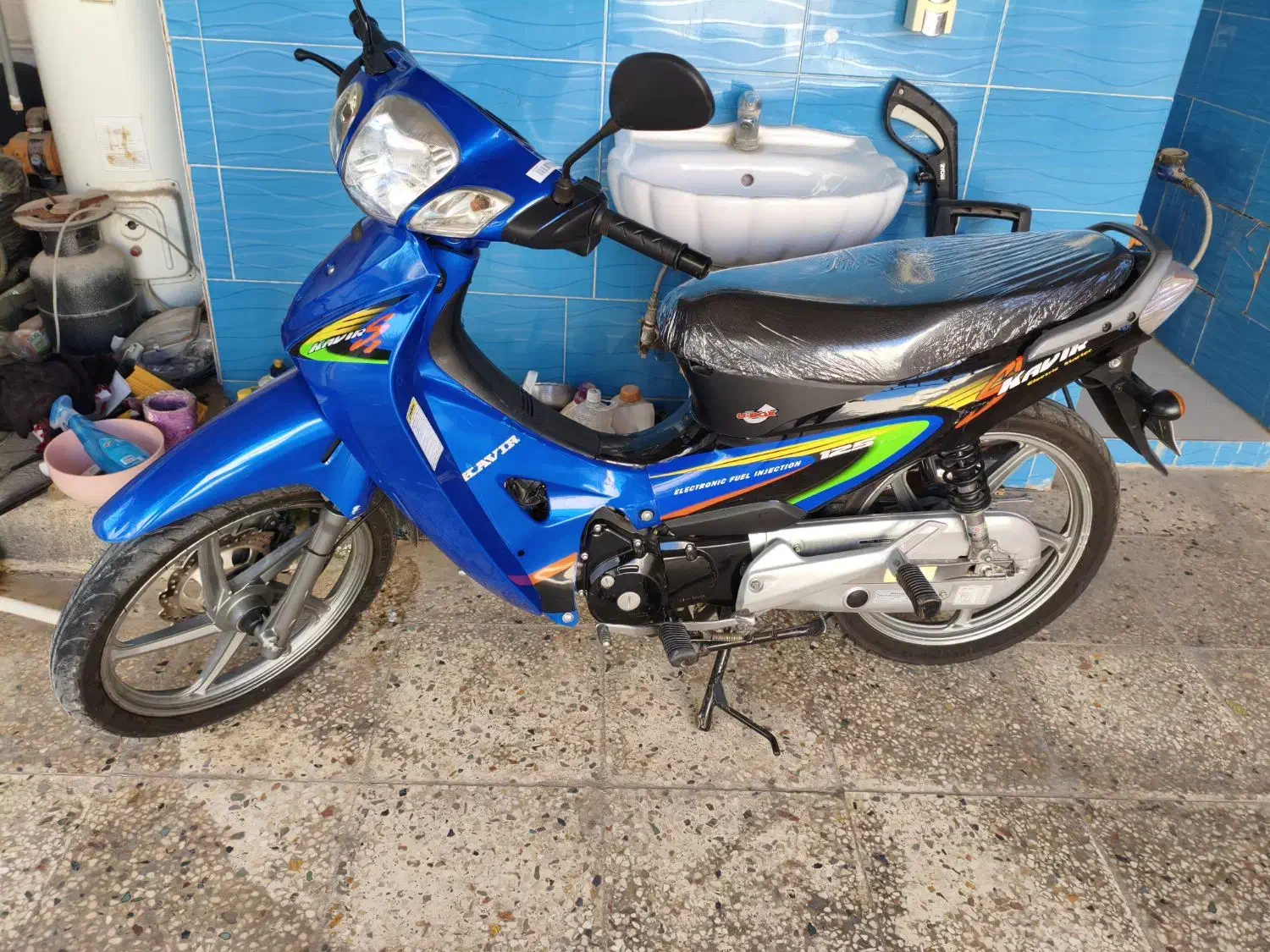 رادیسون کویر|موتورسیکلت|بندر گناوه, |دیوار