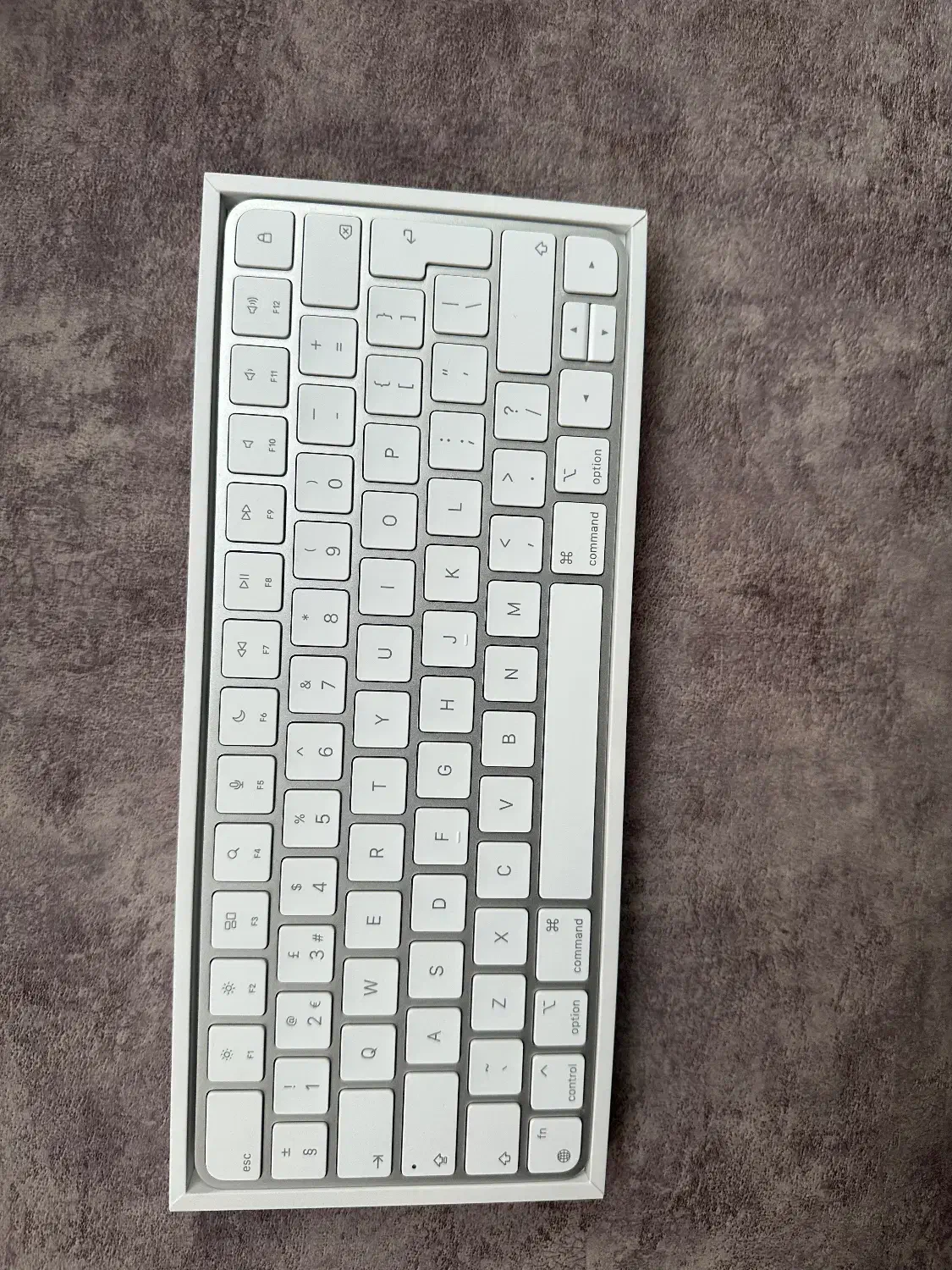 مجیک کیبورد ۲۰۲۱|قطعات و لوازم جانبی رایانه|اصفهان, مرداویج|دیوار