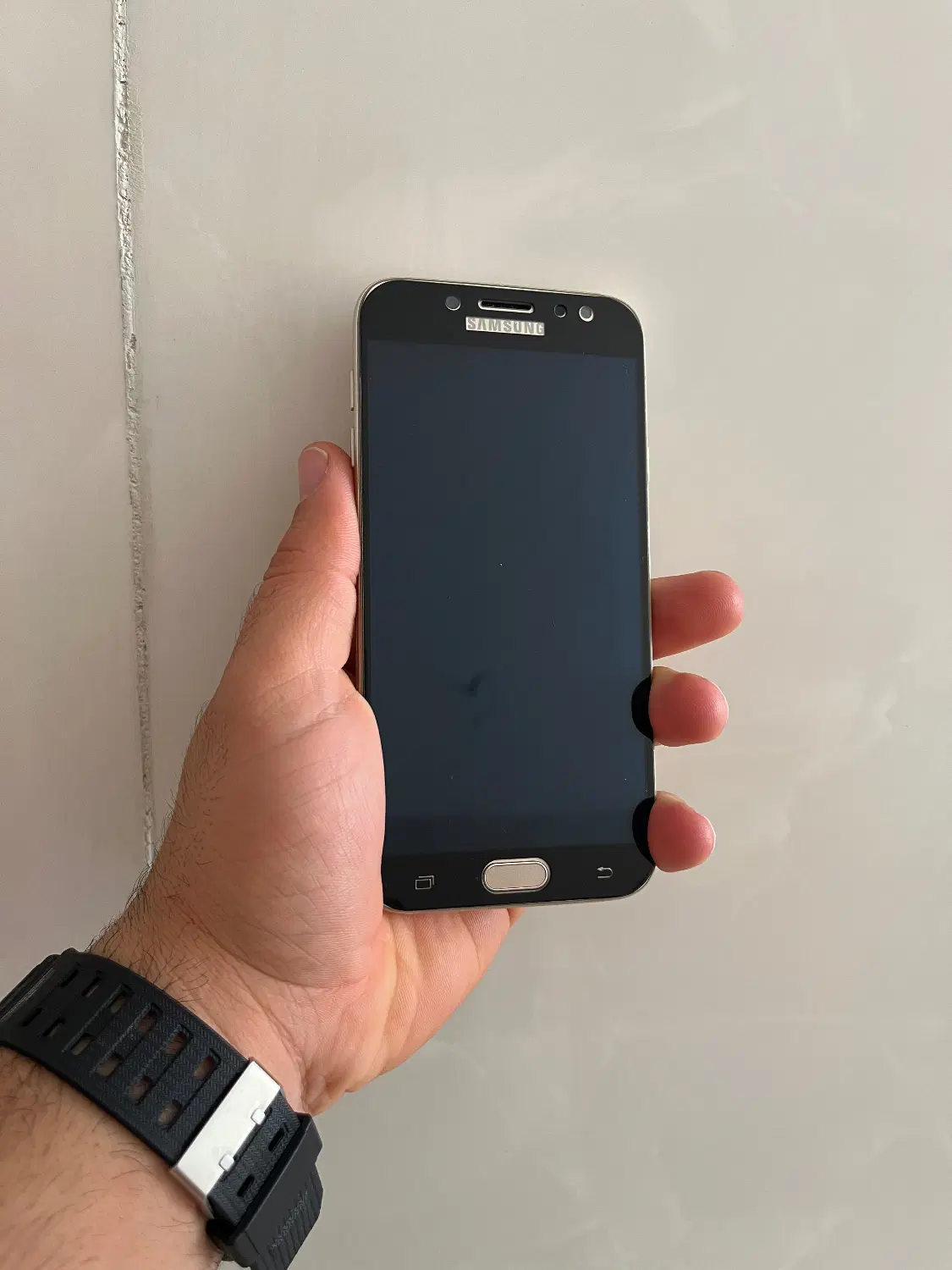 J7 poro|موبایل|همدان, |دیوار