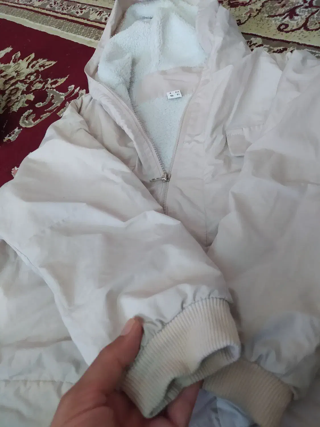 سوشرت|لباس|گنبد کاووس, |دیوار