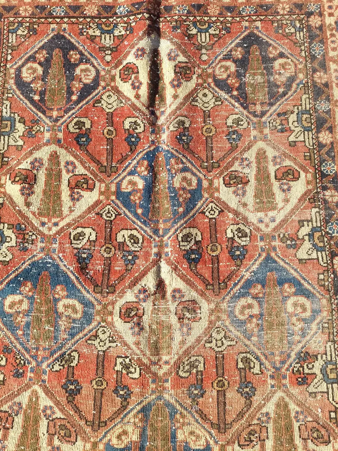 فرش دستباف بختیاری|فرش|شیراز, کوزه گری|دیوار