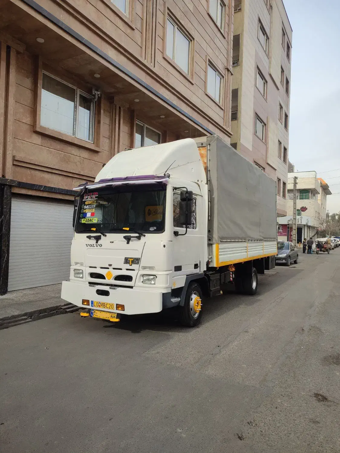 بادسان بی 8 بدون رنگ|خودرو سنگین|قرچک, مهدیه|دیوار