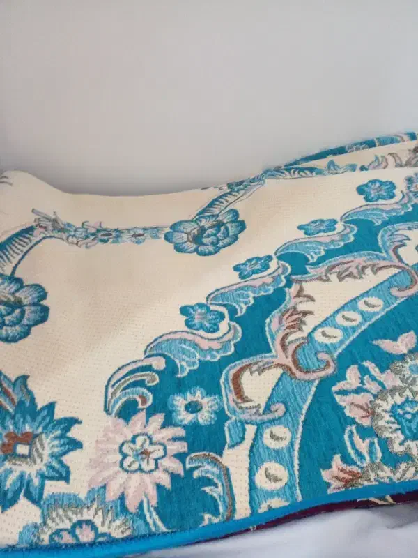 روفرشی|روفرشی|بهارستان, |دیوار